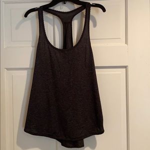 Lululemon 105f singlet tank size 4